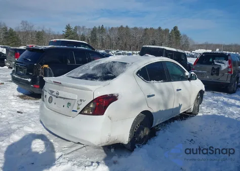 2013 Nissan Versa 1.6 Sv from USA, damaged, VIN 3N1CN7AP8DL875745